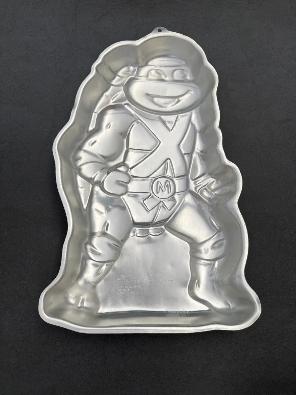 Set of 2 Wilton Teenage Mutant Ninja Turtle Cake pans